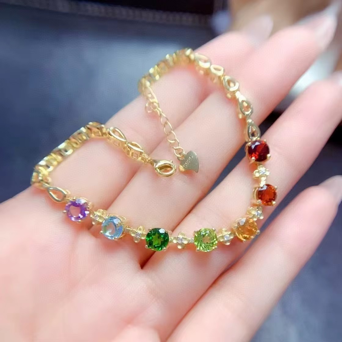 Al Ain Jewelry & Watches Exhibition 2025 - Joyería de Boutique, pulsera para mujer,
